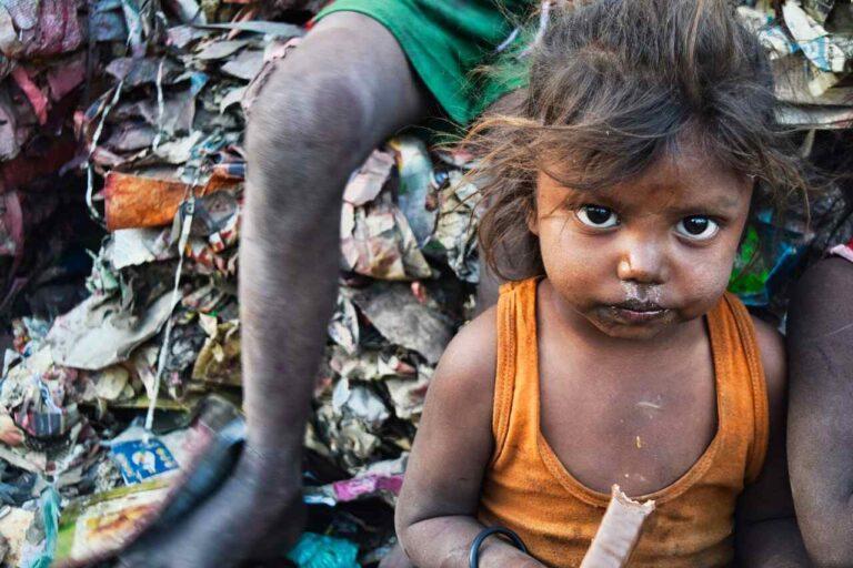 10 Devastating Effects of Poverty in Pakistan That Are Crippling the Country